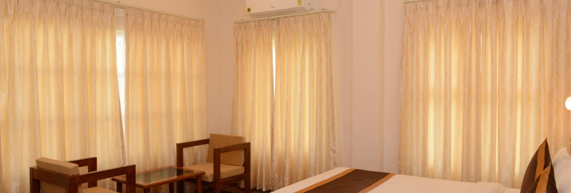 Luxury Suites